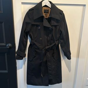 Banana Republic Trench Coat NWOT Size M petite